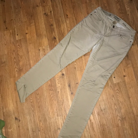 Khaki Macy’s Jeans - Picture 2 of 3